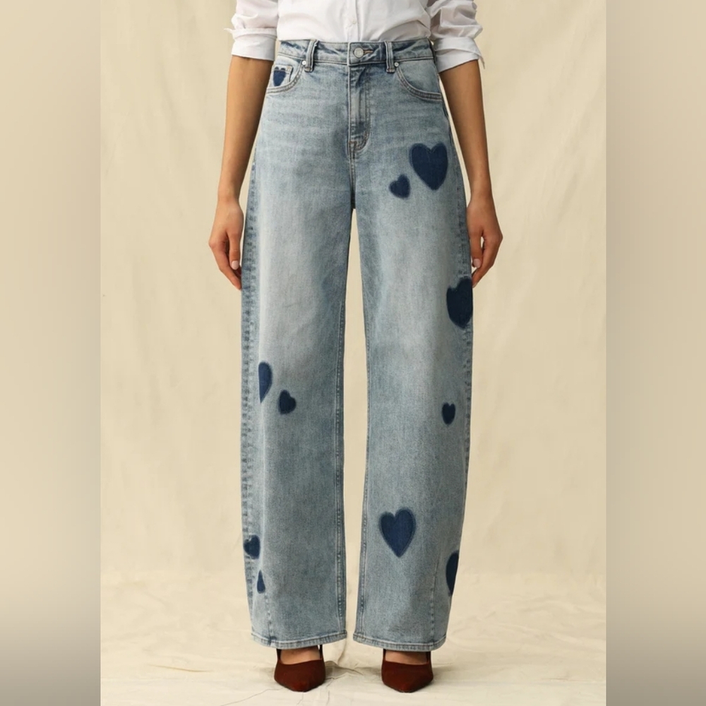Bayeas Stylish Blue Heart-Patterned Women's Barrel Jeans